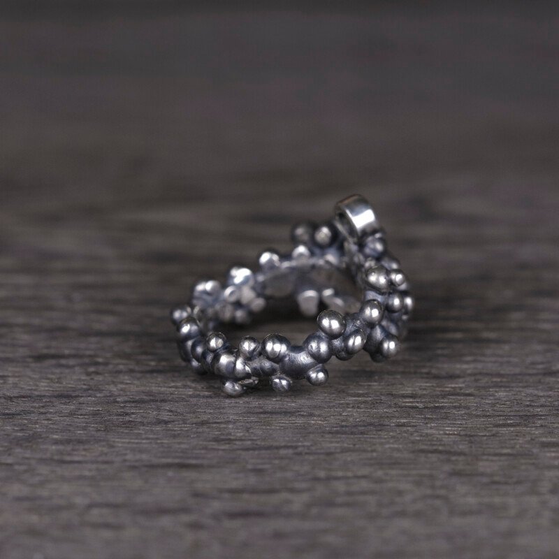 Silver Ring "Colony" with Green Sapphire - Image 4