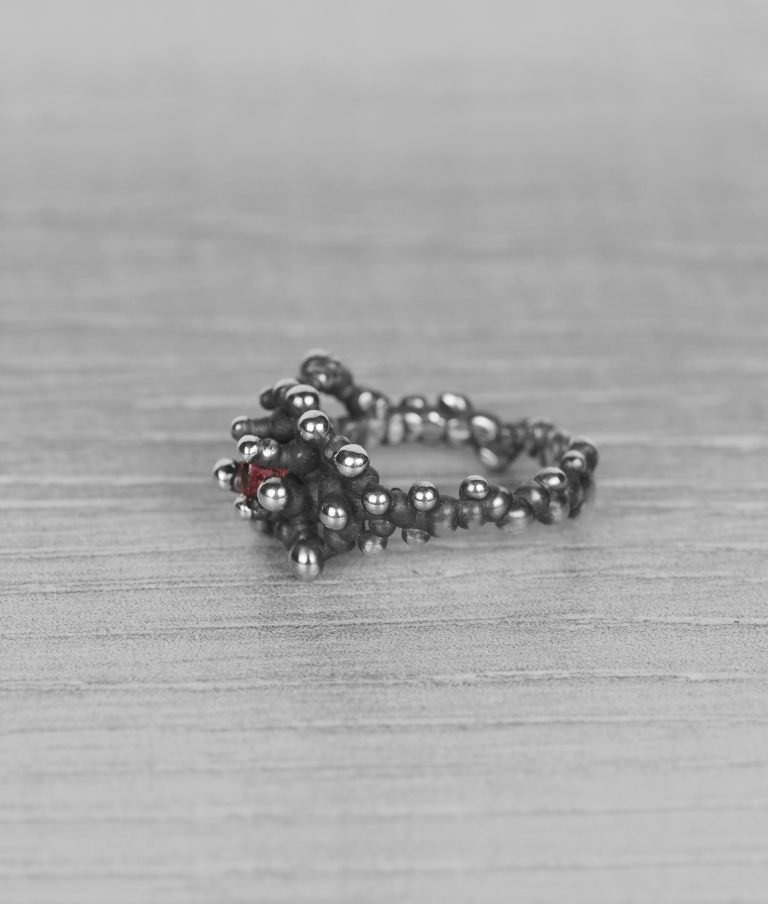 "Colony" silver ring with orange sapphire - Image 4
