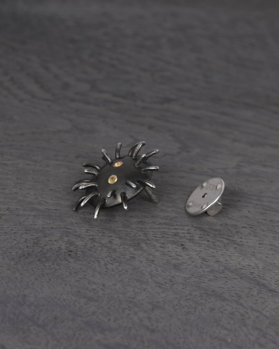 Silver Pin "Trickster" with Yellow Sapphires - Image 4
