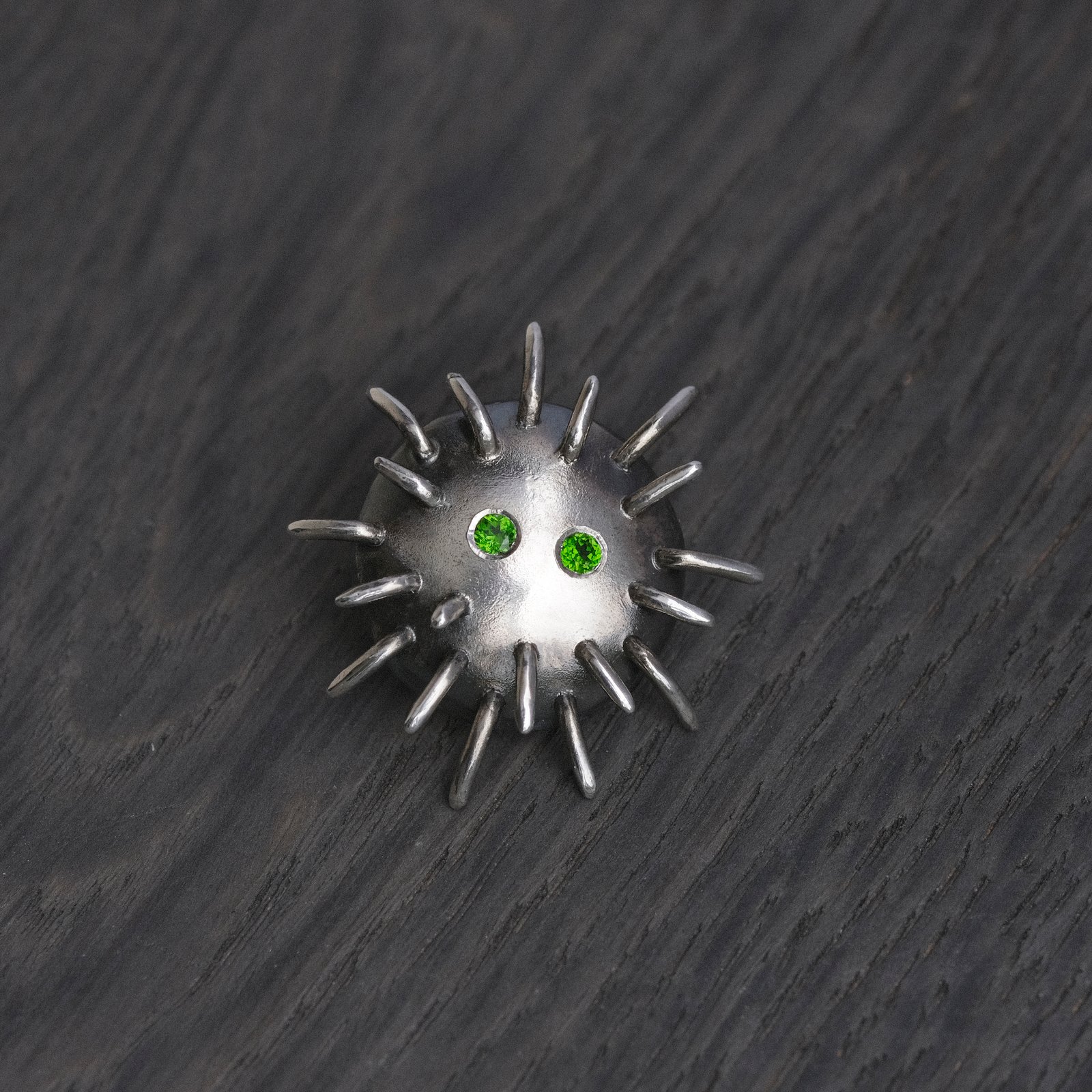 Silver Pin "Trickster" with Chrome Diopsides - Image 1