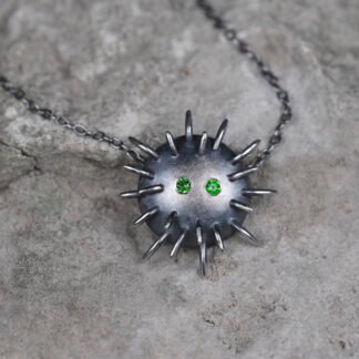 Silver Necklace "Kratt" with Chrome Diopsides