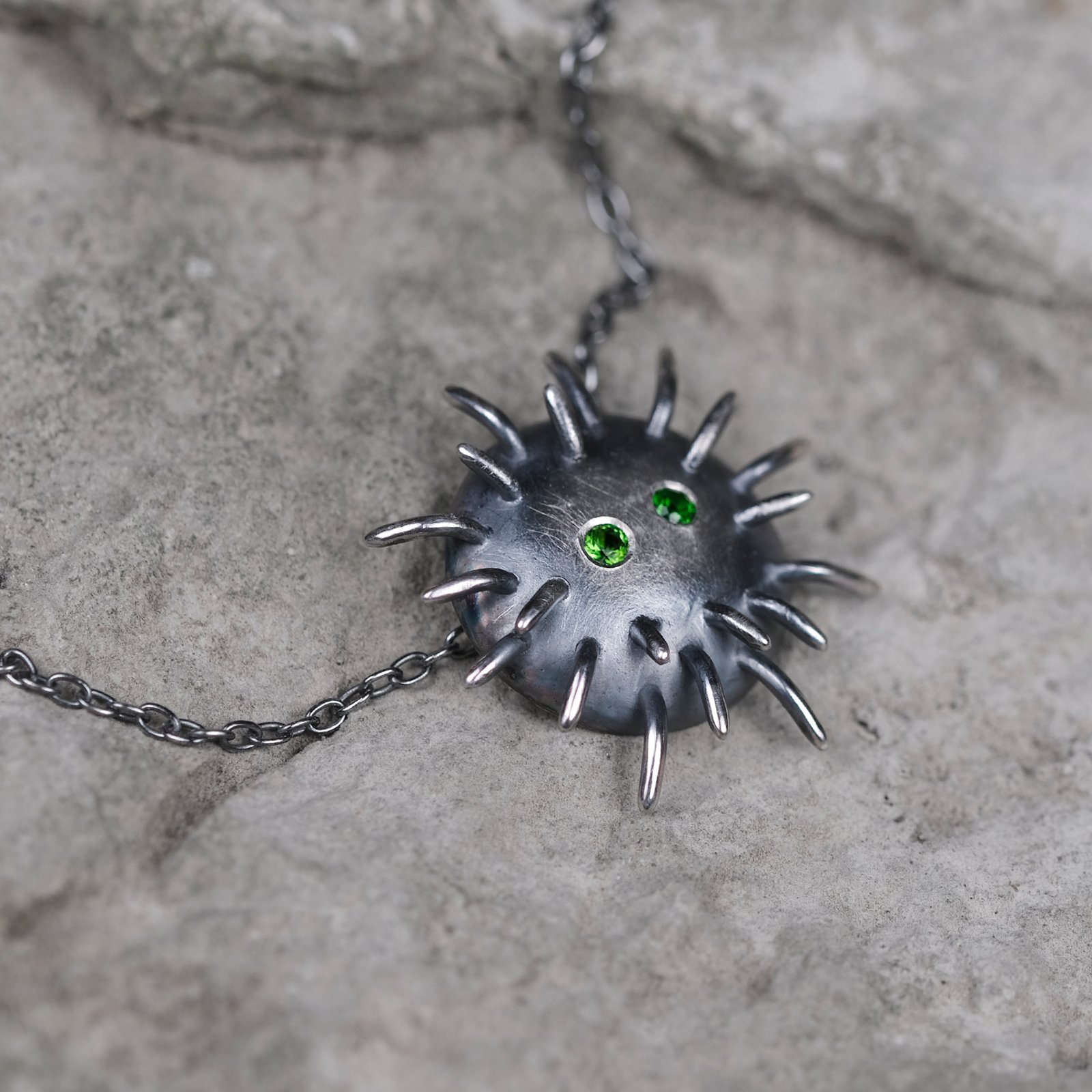 Silver Necklace "Kratt" with Chrome Diopsides - Image 2