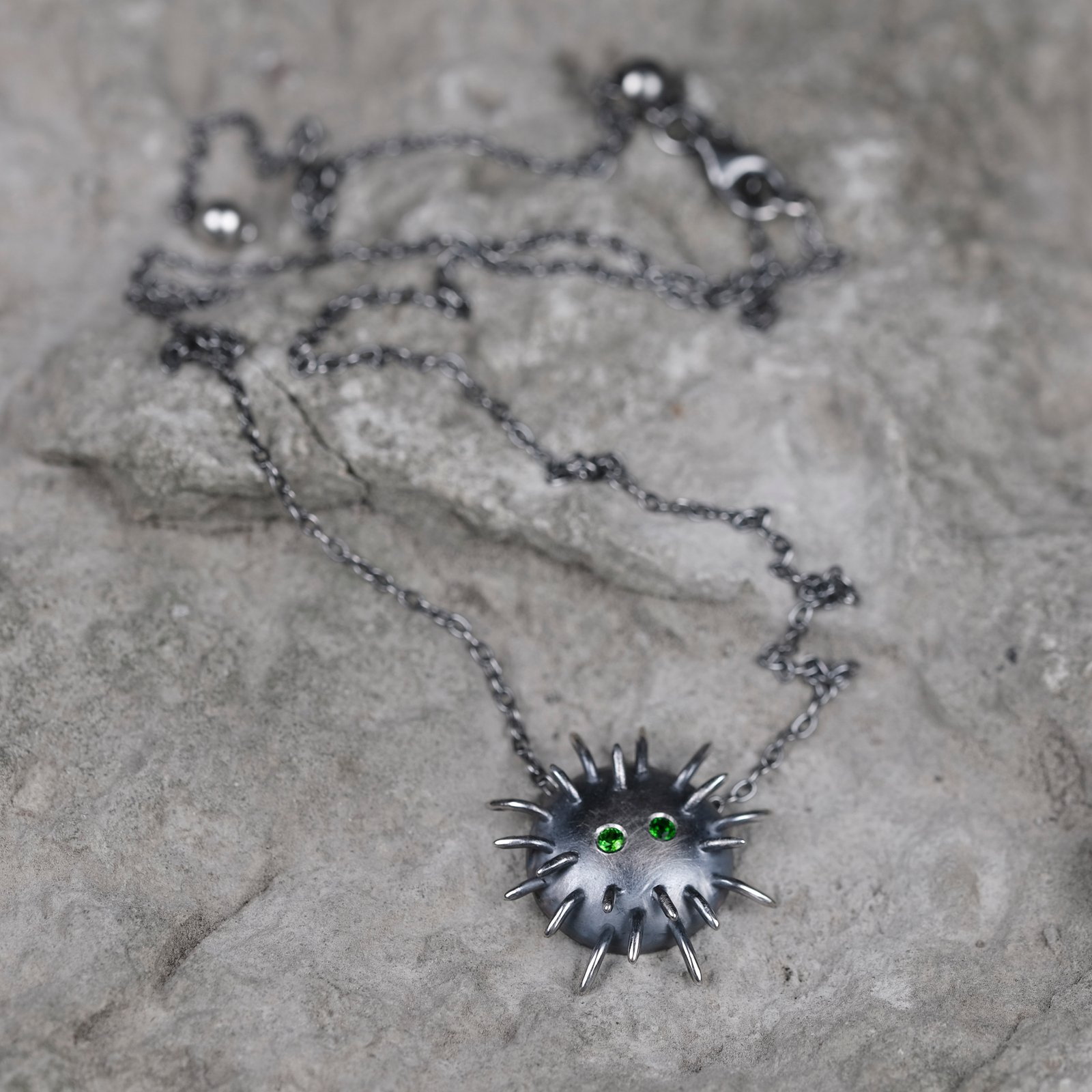 Silver Necklace "Kratt" with Chrome Diopsides - Image 3